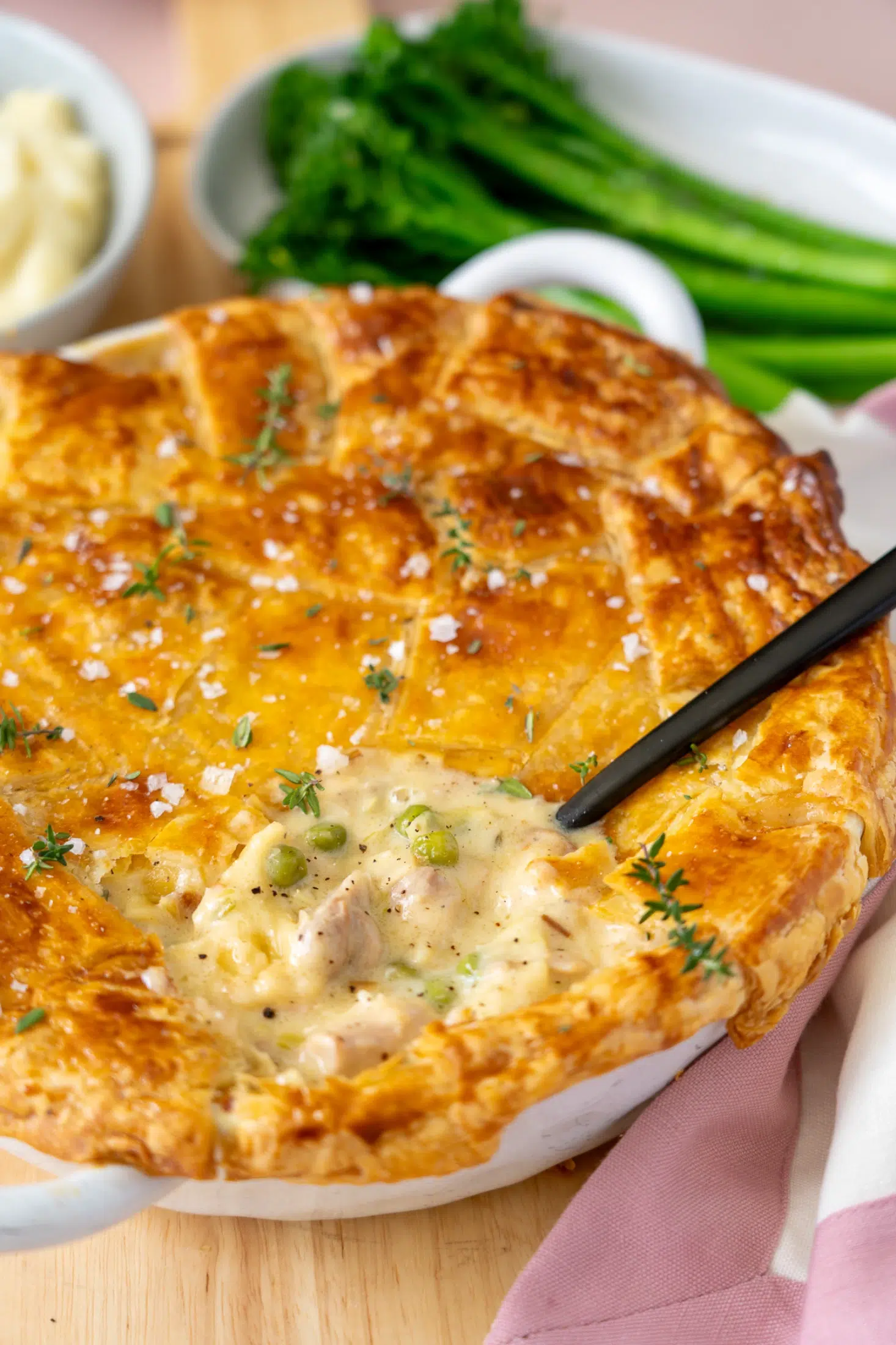 Creamy Chicken and Leek Pot Pie Side View
